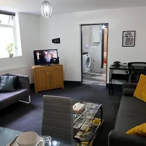 Moseley Sleeps 4 Jrz Birmingham
